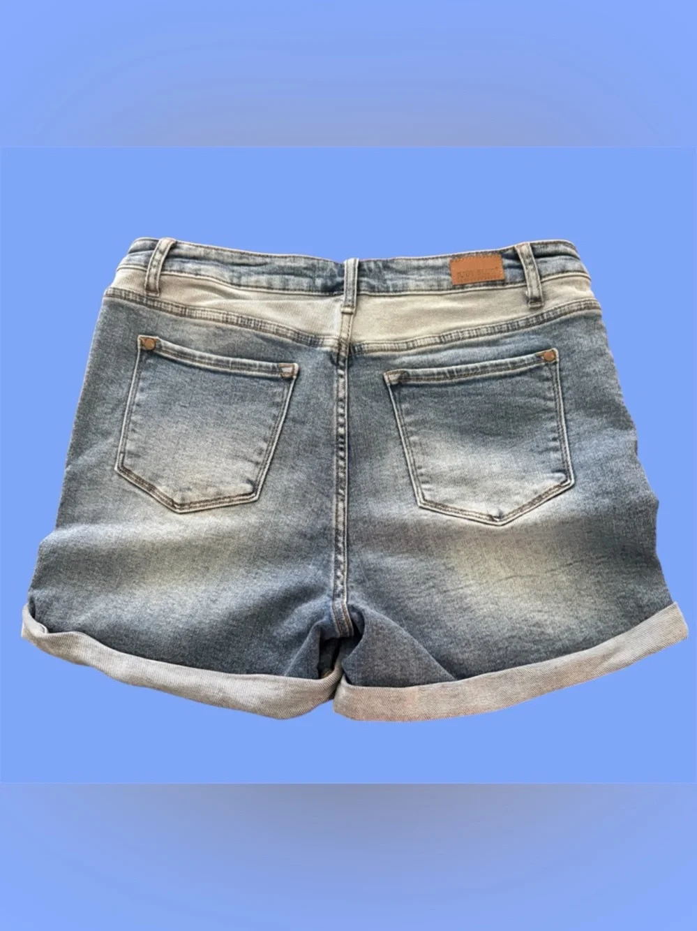 Judy Blue Faded Blue Rolled-Hem Denim Shorts - Picture 2 of 5